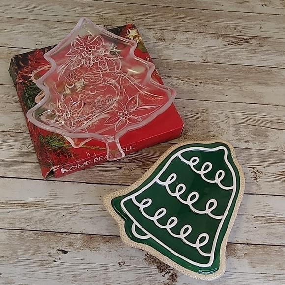 Fitz and Floyd Other - Two Christmas tree tray server 7.5 in